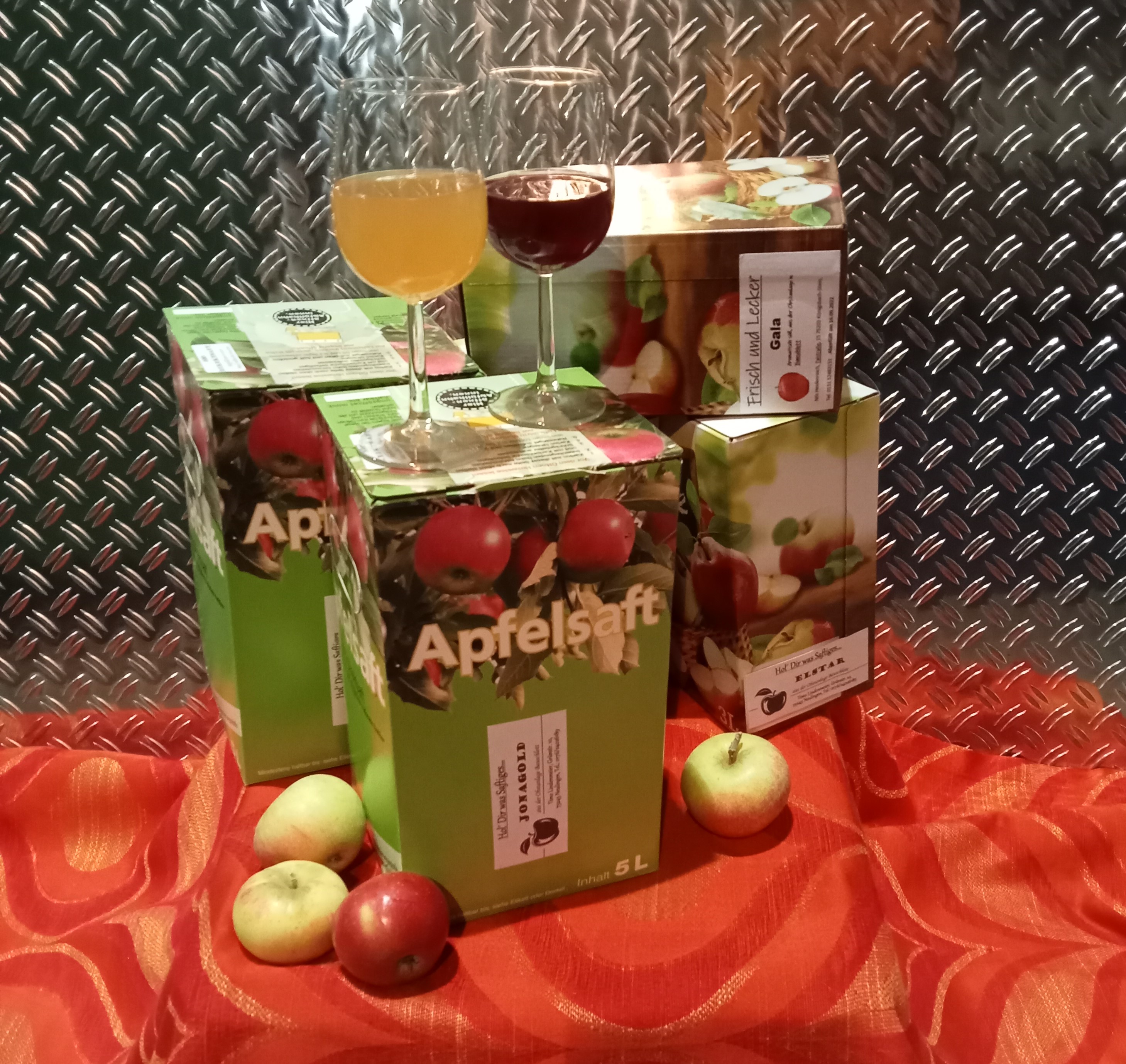 APFELSAFT Image
